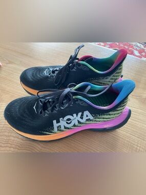 HOKA One women’s size 8.5